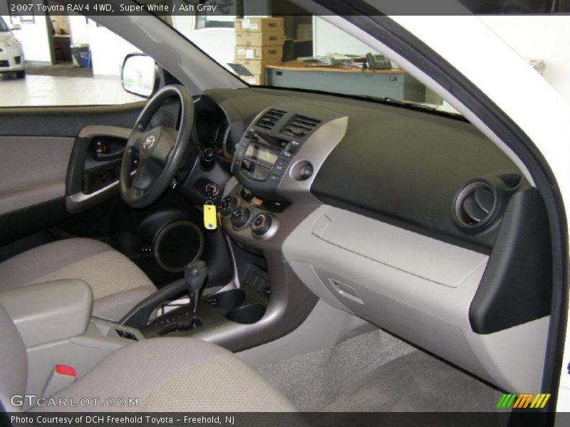 Super White / Ash Gray 2007 Toyota RAV4 4WD