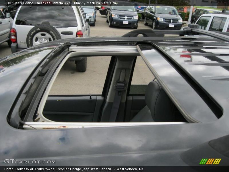 Black / Medium Slate Gray 2007 Jeep Grand Cherokee Laredo 4x4