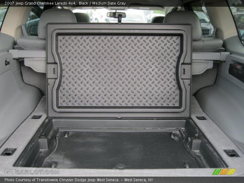 Black / Medium Slate Gray 2007 Jeep Grand Cherokee Laredo 4x4