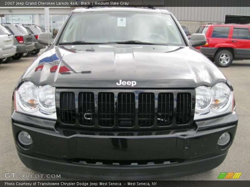 Black / Medium Slate Gray 2007 Jeep Grand Cherokee Laredo 4x4