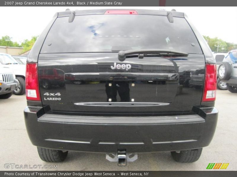 Black / Medium Slate Gray 2007 Jeep Grand Cherokee Laredo 4x4