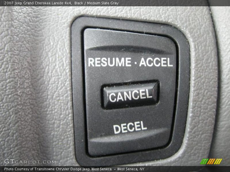 Black / Medium Slate Gray 2007 Jeep Grand Cherokee Laredo 4x4