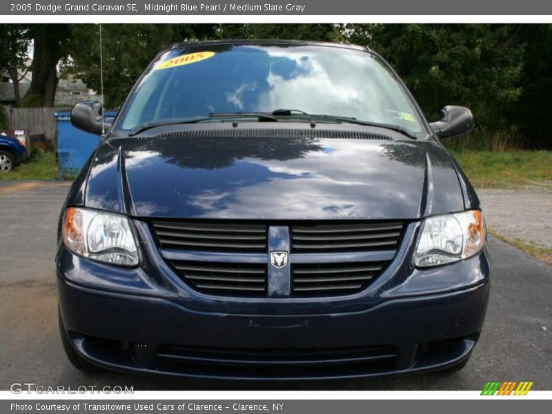 Midnight Blue Pearl / Medium Slate Gray 2005 Dodge Grand Caravan SE