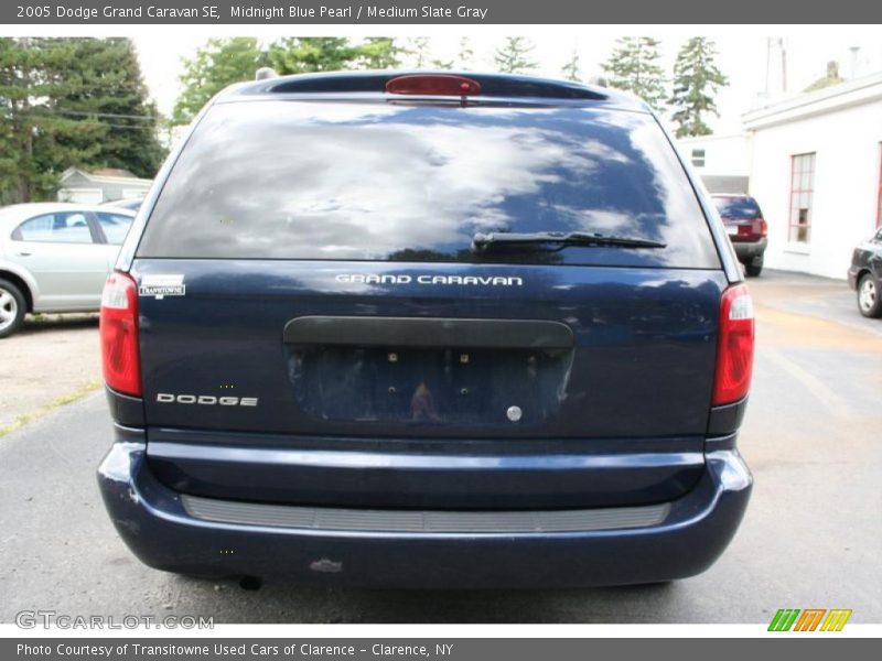 Midnight Blue Pearl / Medium Slate Gray 2005 Dodge Grand Caravan SE