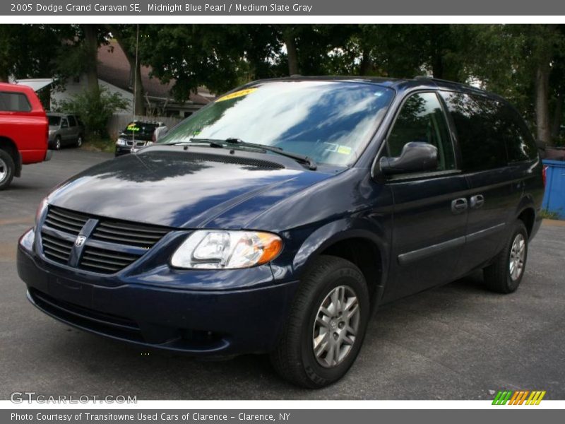 Midnight Blue Pearl / Medium Slate Gray 2005 Dodge Grand Caravan SE