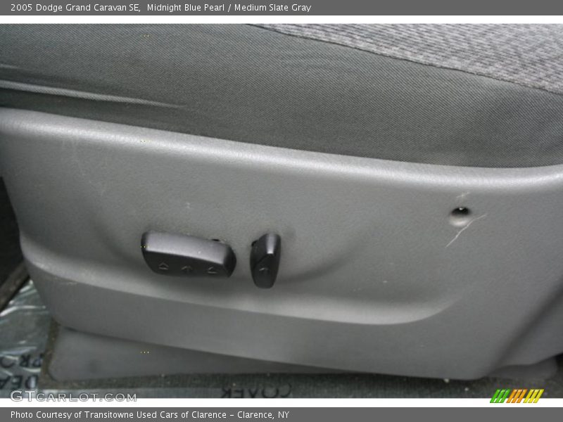 Midnight Blue Pearl / Medium Slate Gray 2005 Dodge Grand Caravan SE