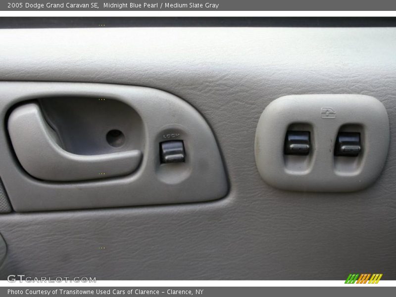 Midnight Blue Pearl / Medium Slate Gray 2005 Dodge Grand Caravan SE
