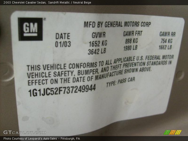 Sandrift Metallic / Neutral Beige 2003 Chevrolet Cavalier Sedan
