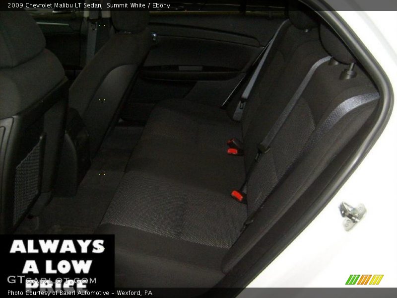 Summit White / Ebony 2009 Chevrolet Malibu LT Sedan