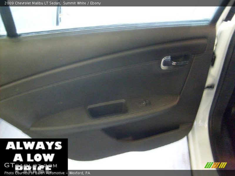 Summit White / Ebony 2009 Chevrolet Malibu LT Sedan