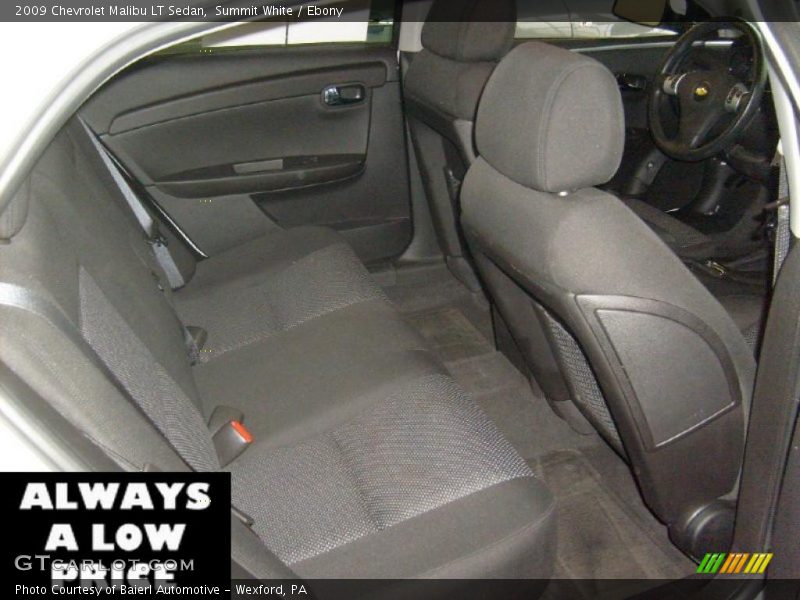 Summit White / Ebony 2009 Chevrolet Malibu LT Sedan