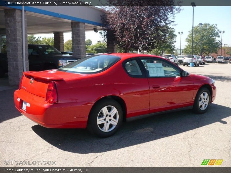 Victory Red / Gray 2006 Chevrolet Monte Carlo LS