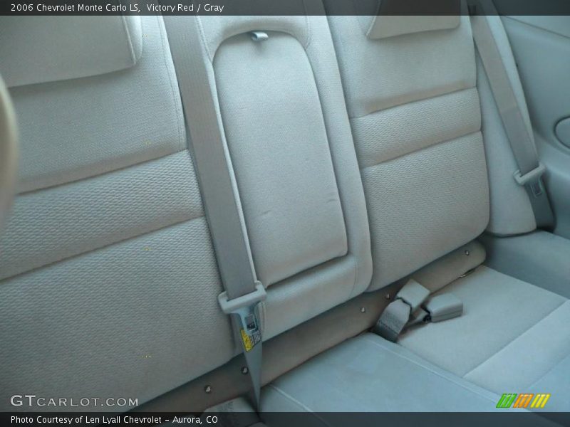 Victory Red / Gray 2006 Chevrolet Monte Carlo LS