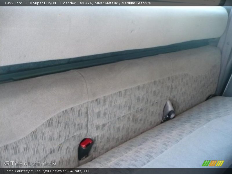 Silver Metallic / Medium Graphite 1999 Ford F250 Super Duty XLT Extended Cab 4x4