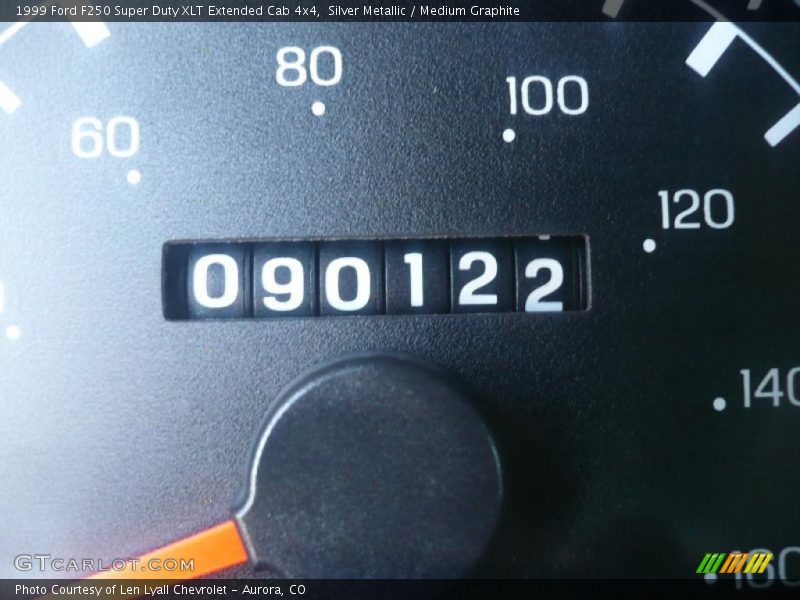 Silver Metallic / Medium Graphite 1999 Ford F250 Super Duty XLT Extended Cab 4x4