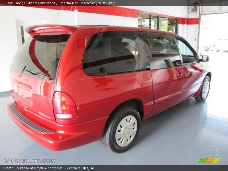 Inferno Red Pearlcoat / Mist Gray 2000 Dodge Grand Caravan SE