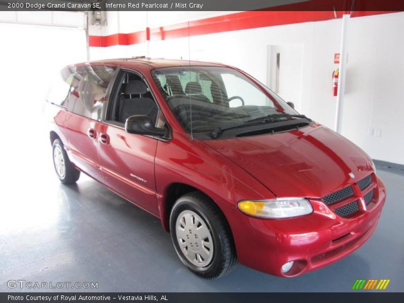 Inferno Red Pearlcoat / Mist Gray 2000 Dodge Grand Caravan SE