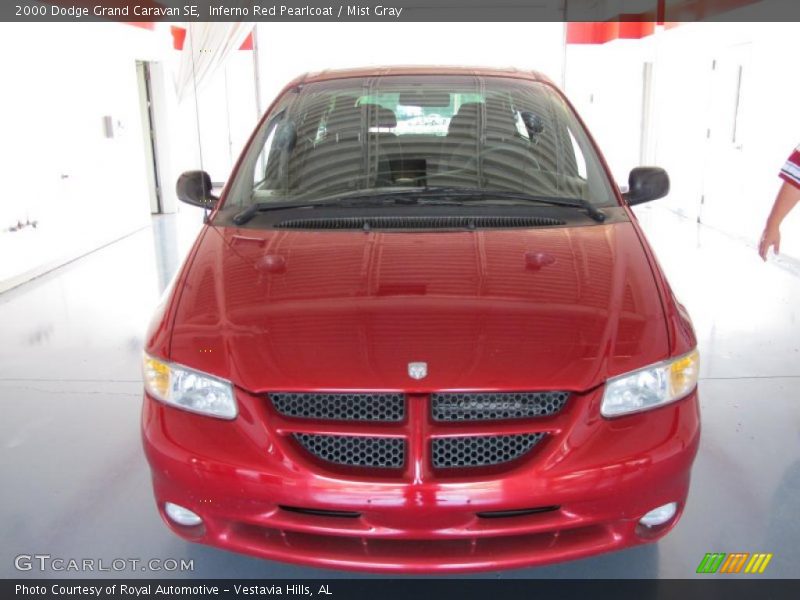 Inferno Red Pearlcoat / Mist Gray 2000 Dodge Grand Caravan SE