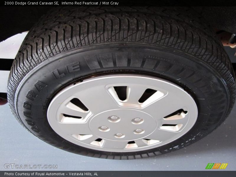 Inferno Red Pearlcoat / Mist Gray 2000 Dodge Grand Caravan SE