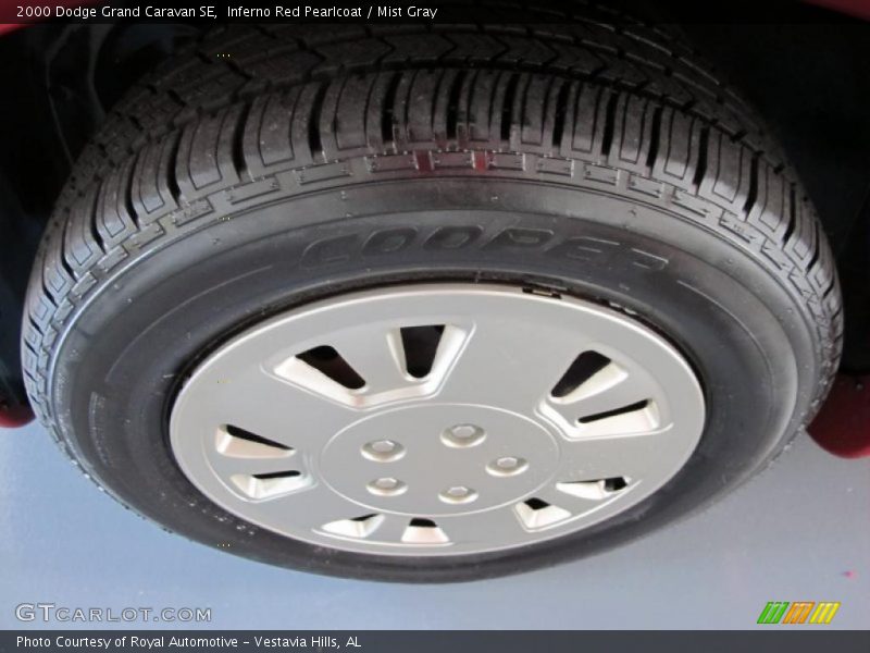 Inferno Red Pearlcoat / Mist Gray 2000 Dodge Grand Caravan SE