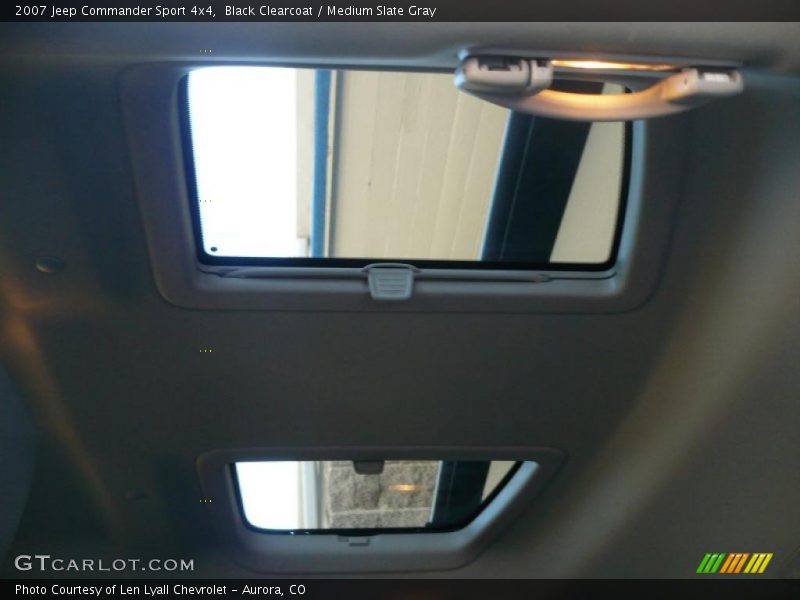 Black Clearcoat / Medium Slate Gray 2007 Jeep Commander Sport 4x4