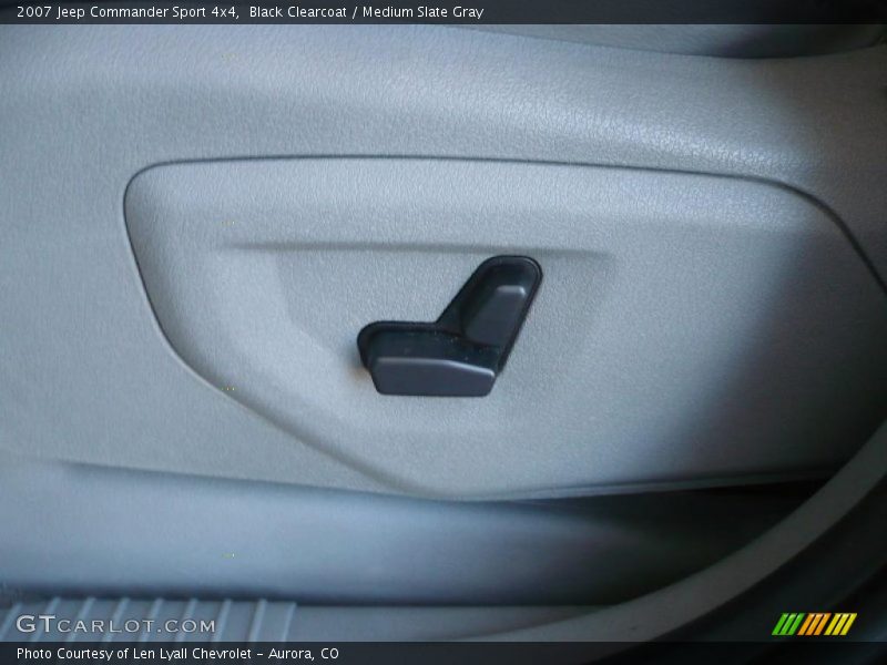 Black Clearcoat / Medium Slate Gray 2007 Jeep Commander Sport 4x4