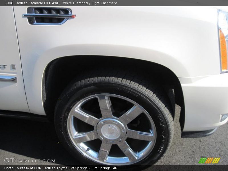 White Diamond / Light Cashmere 2008 Cadillac Escalade EXT AWD