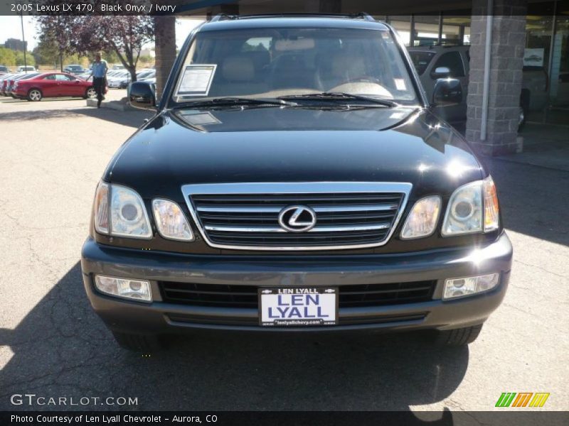 Black Onyx / Ivory 2005 Lexus LX 470