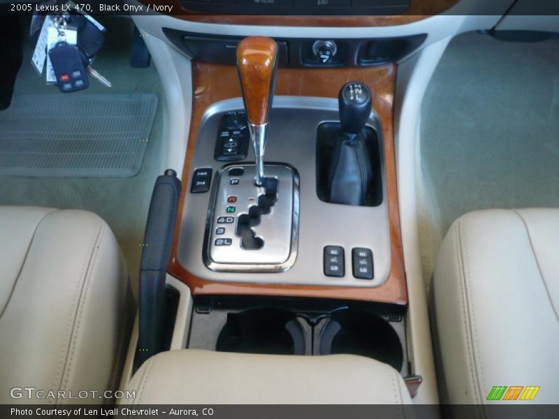 Black Onyx / Ivory 2005 Lexus LX 470