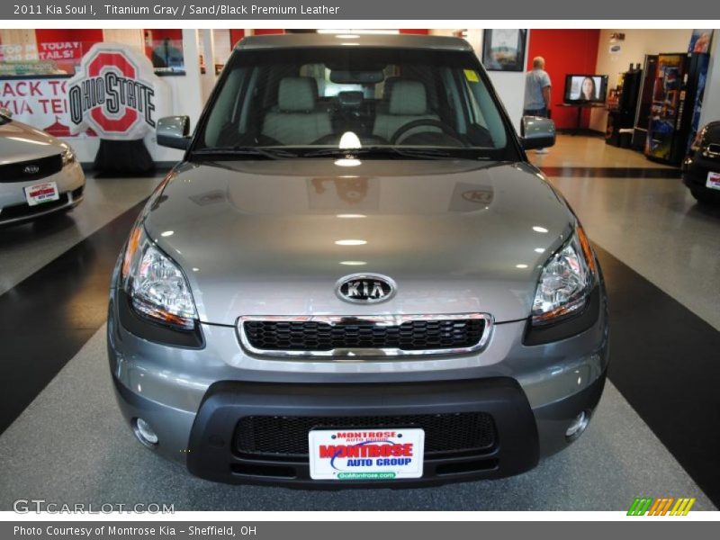 Titanium Gray / Sand/Black Premium Leather 2011 Kia Soul !