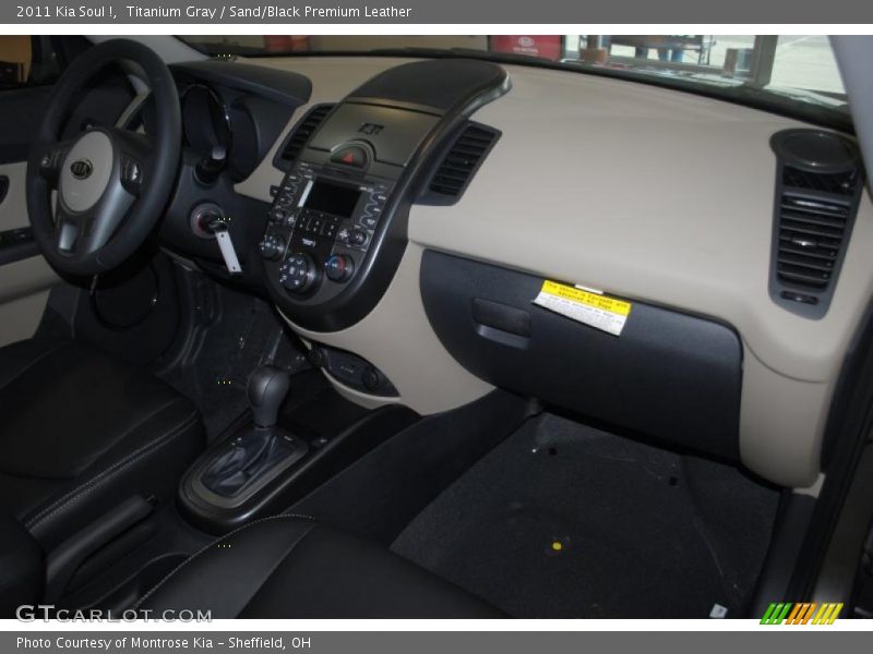 Titanium Gray / Sand/Black Premium Leather 2011 Kia Soul !