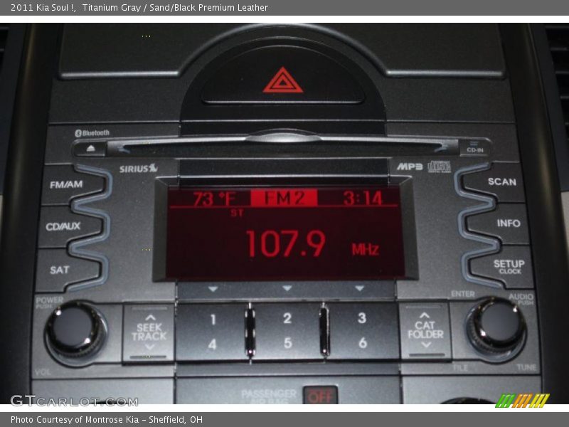 Titanium Gray / Sand/Black Premium Leather 2011 Kia Soul !