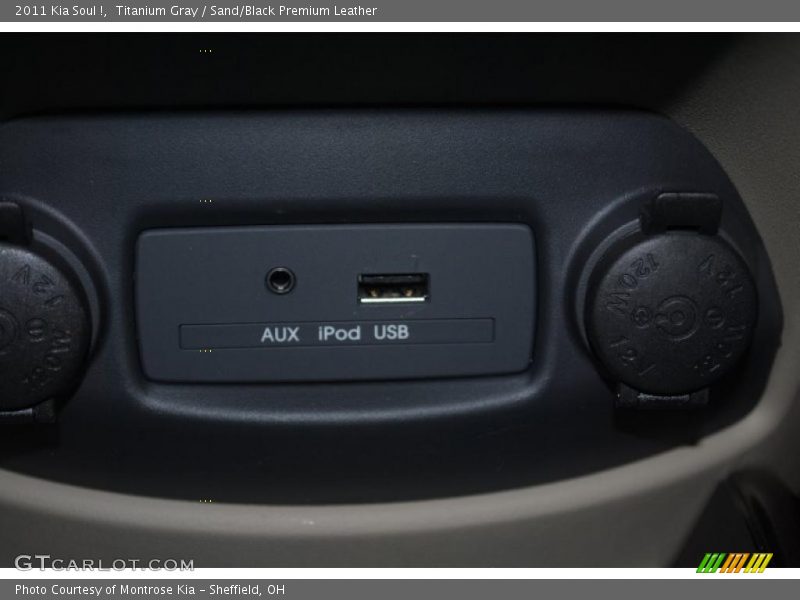 Titanium Gray / Sand/Black Premium Leather 2011 Kia Soul !