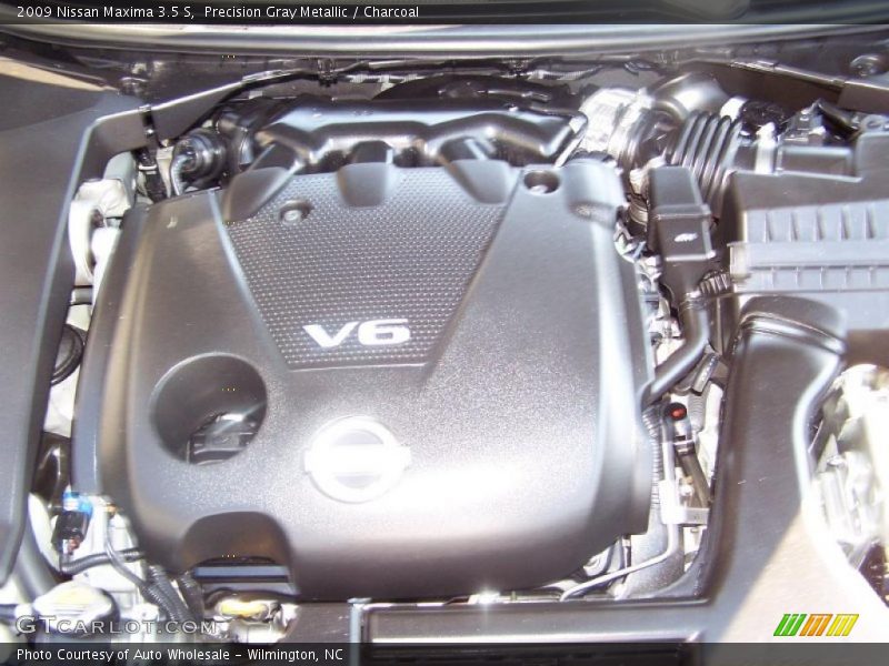 Precision Gray Metallic / Charcoal 2009 Nissan Maxima 3.5 S