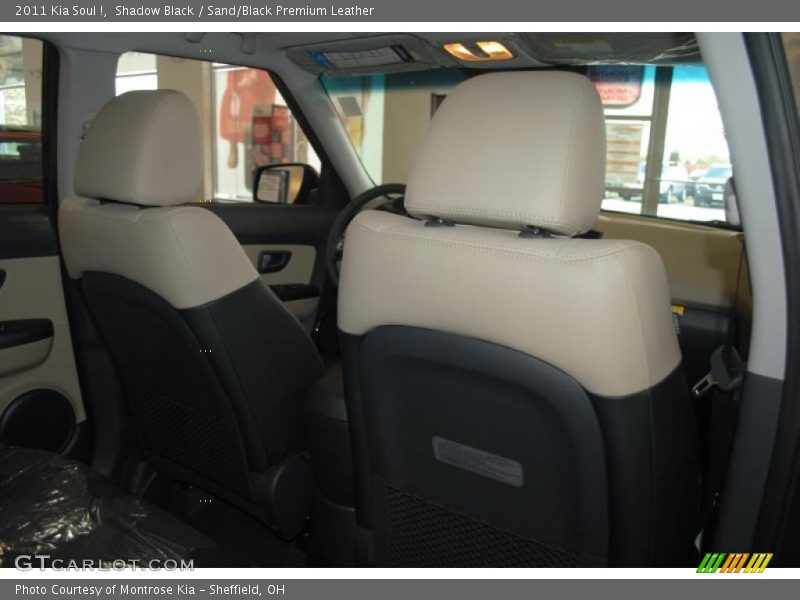 Shadow Black / Sand/Black Premium Leather 2011 Kia Soul !