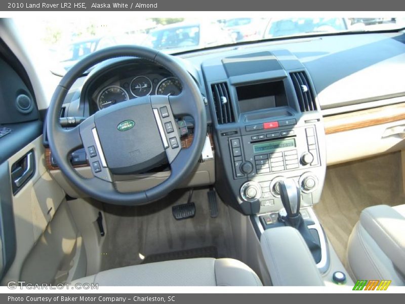 Alaska White / Almond 2010 Land Rover LR2 HSE
