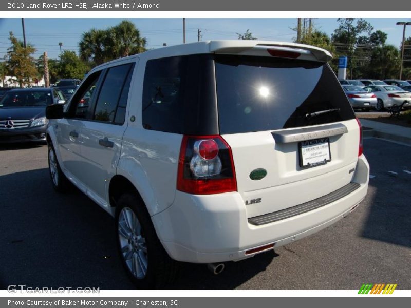 Alaska White / Almond 2010 Land Rover LR2 HSE