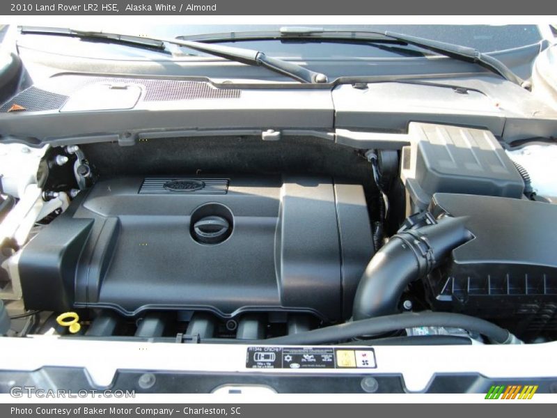 Alaska White / Almond 2010 Land Rover LR2 HSE