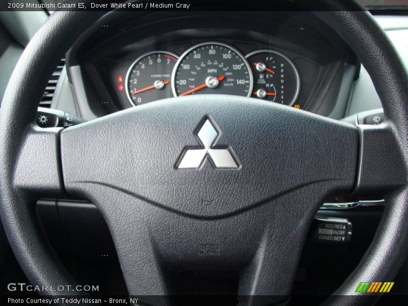 Dover White Pearl / Medium Gray 2009 Mitsubishi Galant ES