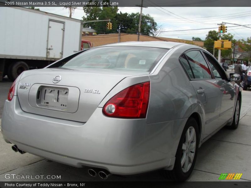 Liquid Silver Metallic / Cafe Latte 2005 Nissan Maxima 3.5 SL