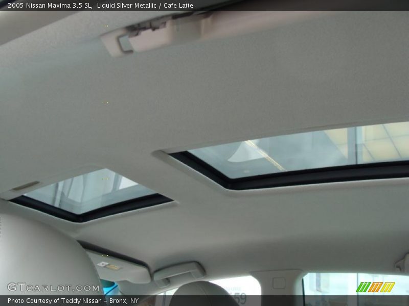 Liquid Silver Metallic / Cafe Latte 2005 Nissan Maxima 3.5 SL