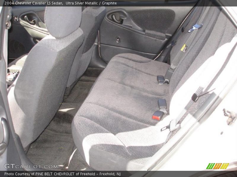 Ultra Silver Metallic / Graphite 2004 Chevrolet Cavalier LS Sedan