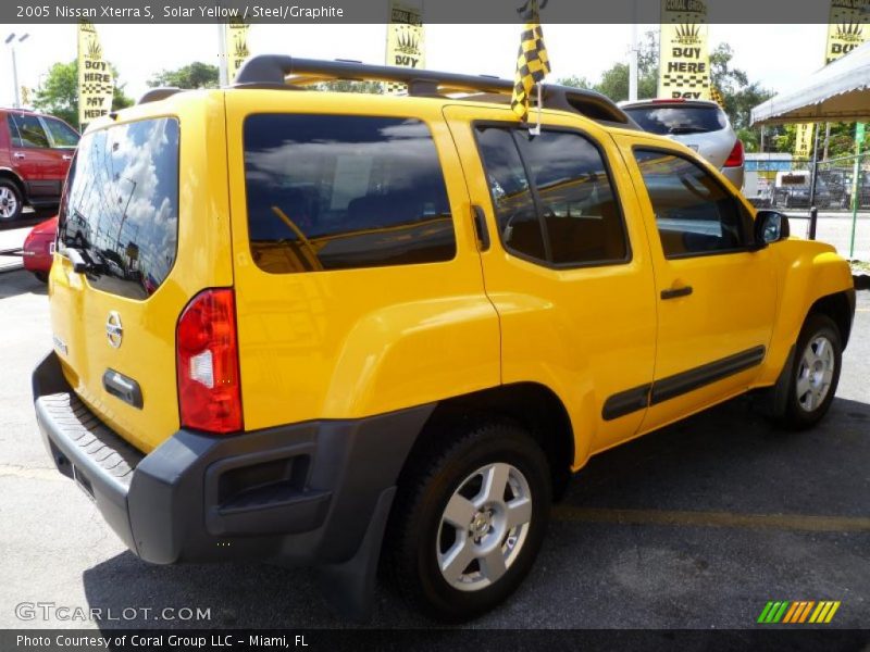 Solar Yellow / Steel/Graphite 2005 Nissan Xterra S