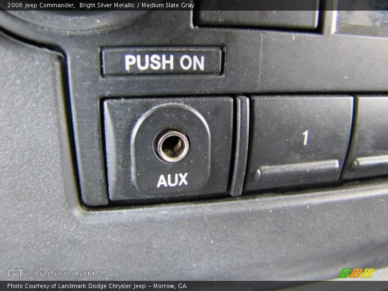 Bright Silver Metallic / Medium Slate Gray 2006 Jeep Commander