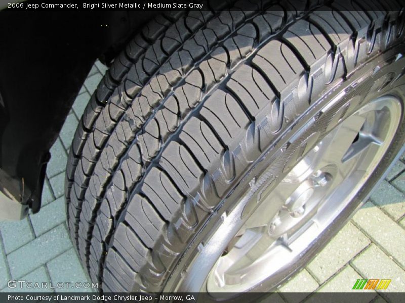 Bright Silver Metallic / Medium Slate Gray 2006 Jeep Commander