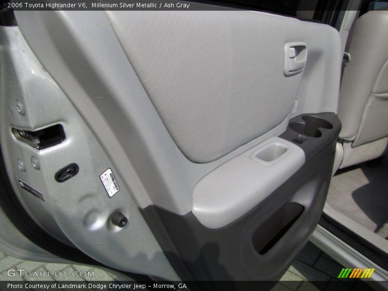 Millenium Silver Metallic / Ash Gray 2006 Toyota Highlander V6
