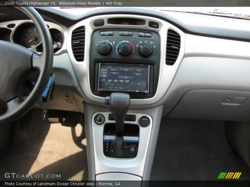 Millenium Silver Metallic / Ash Gray 2006 Toyota Highlander V6
