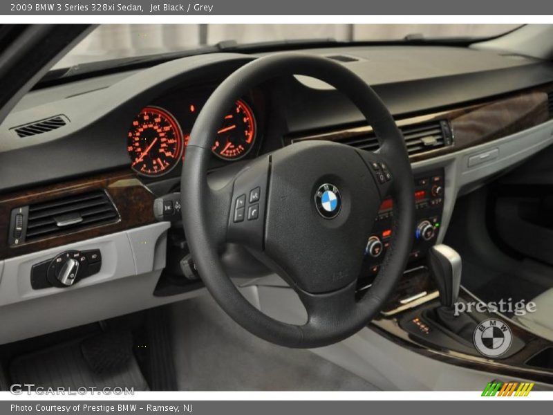 Jet Black / Grey 2009 BMW 3 Series 328xi Sedan