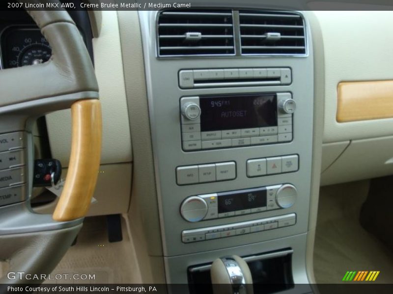 Creme Brulee Metallic / Medium Camel 2007 Lincoln MKX AWD