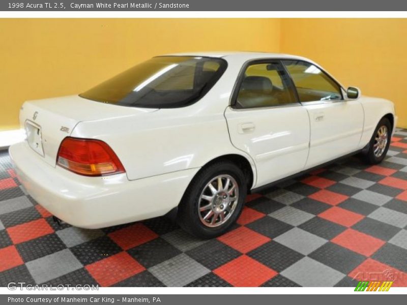 Cayman White Pearl Metallic / Sandstone 1998 Acura TL 2.5